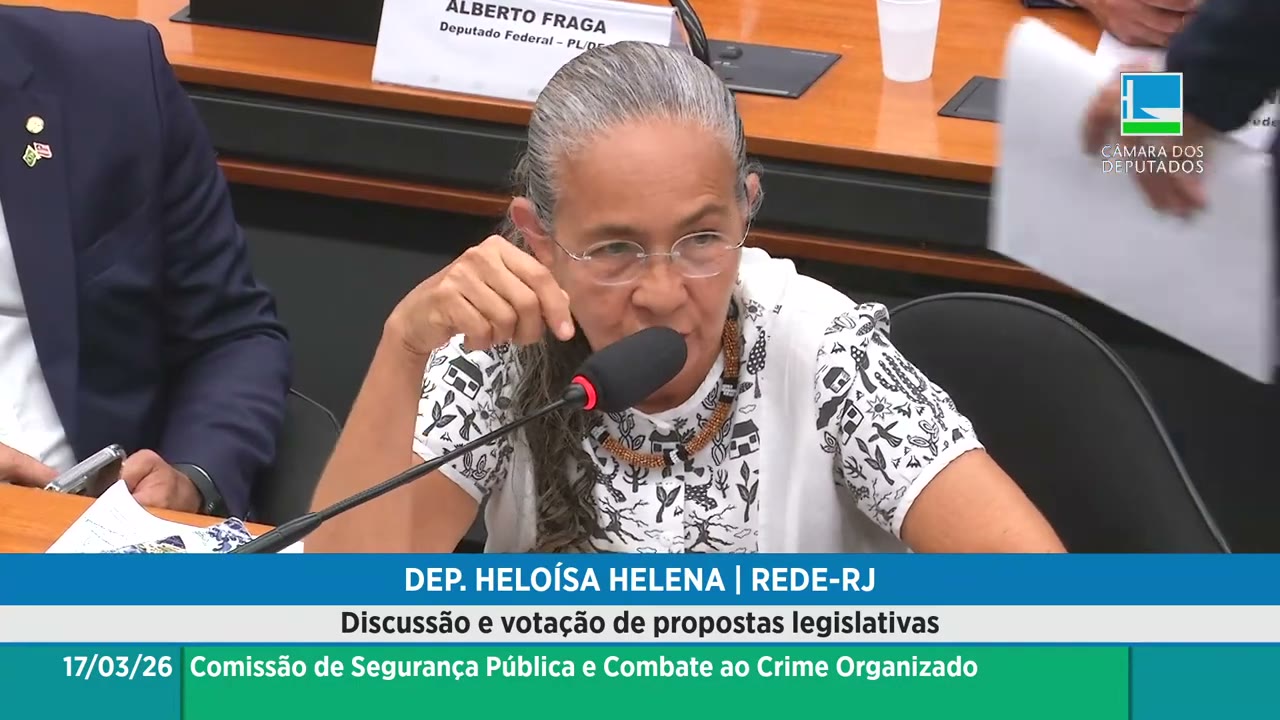 Vídeo do evento em 1:03:17