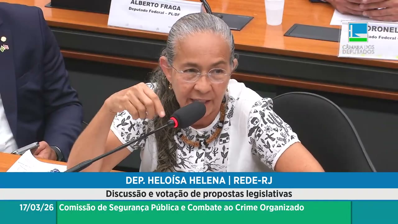 Vídeo do evento em 1:03:19