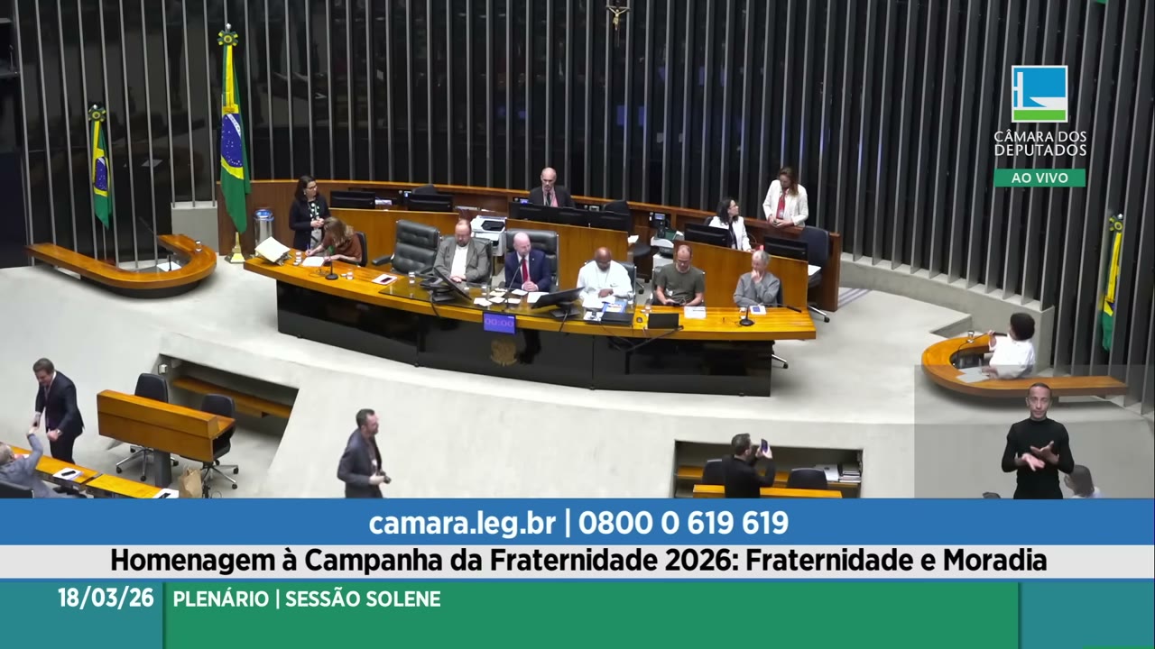 Vídeo do evento em 1:06:39