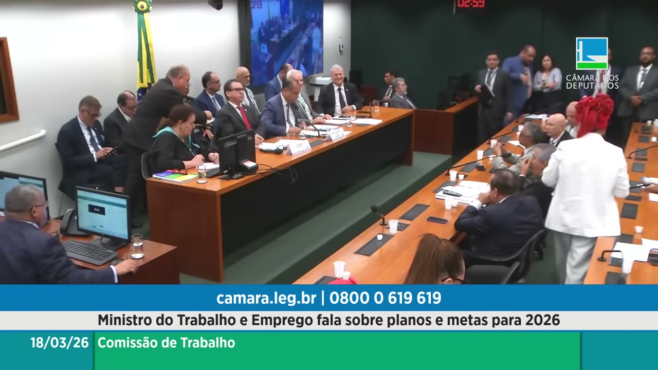 Vídeo do evento em 37:00