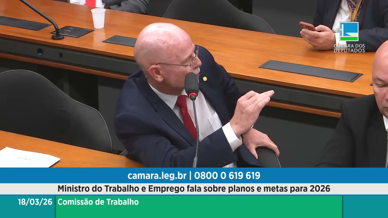 Vídeo do evento em 1:41:35