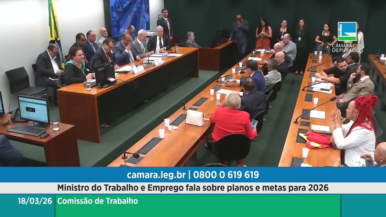 Vídeo do evento em 1:44:40