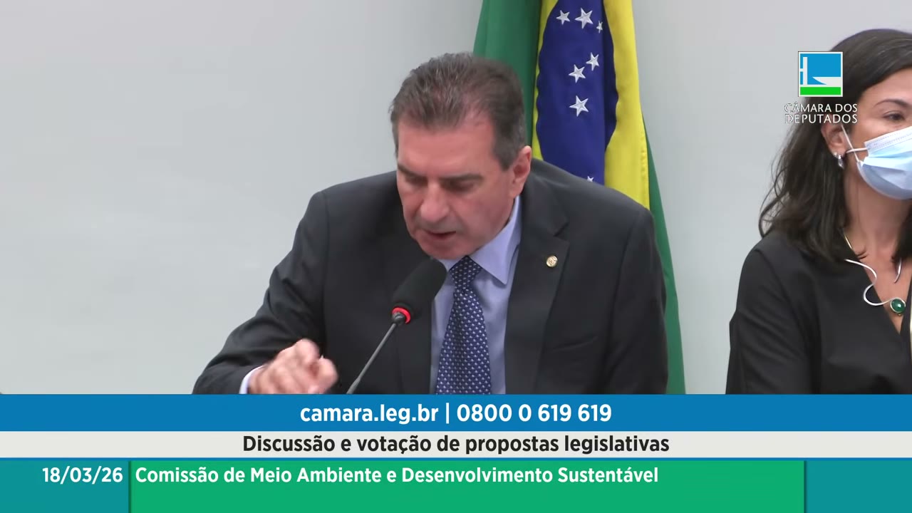 Vídeo do evento em 1:18:00