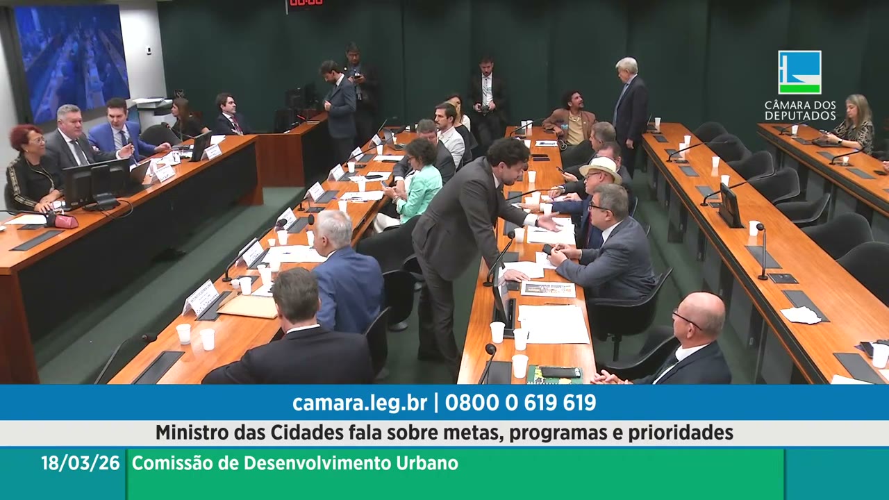 Vídeo do evento em 1:43:41