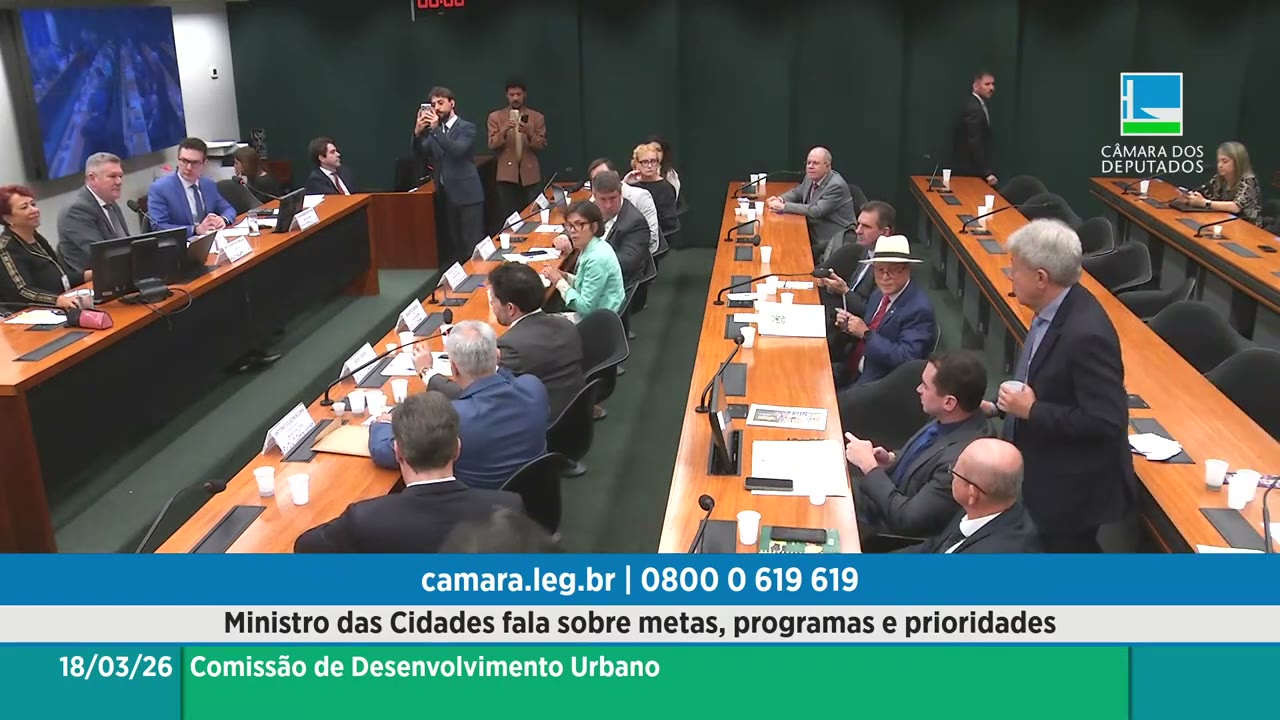 Vídeo do evento em 1:51:39