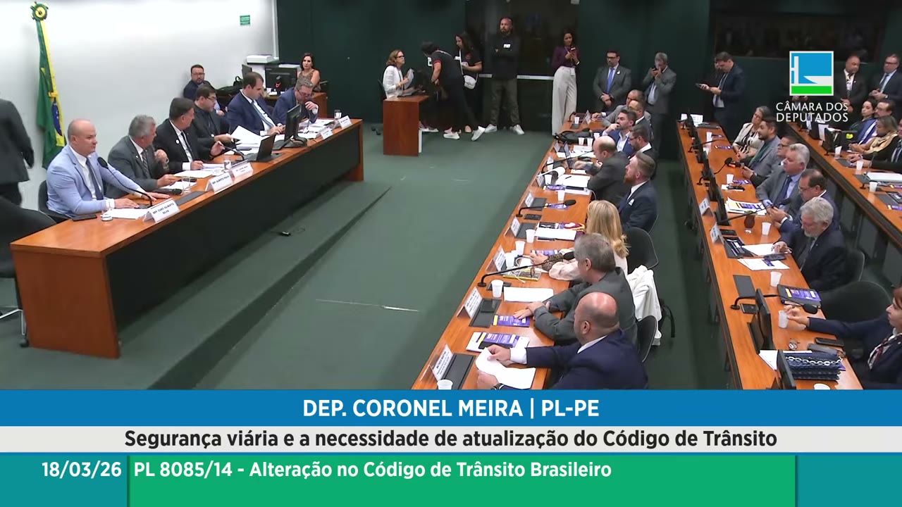 Vídeo do evento em 1:12:14