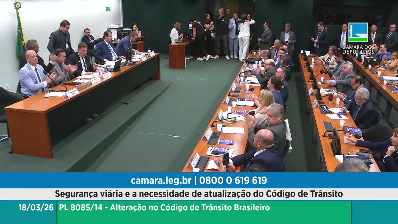 Vídeo do evento em 1:13:18
