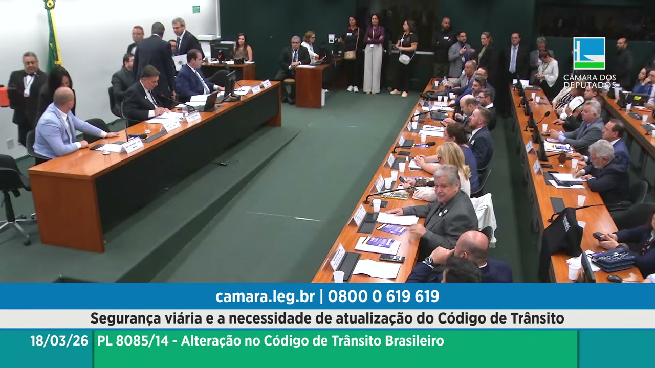Vídeo do evento em 1:37:21