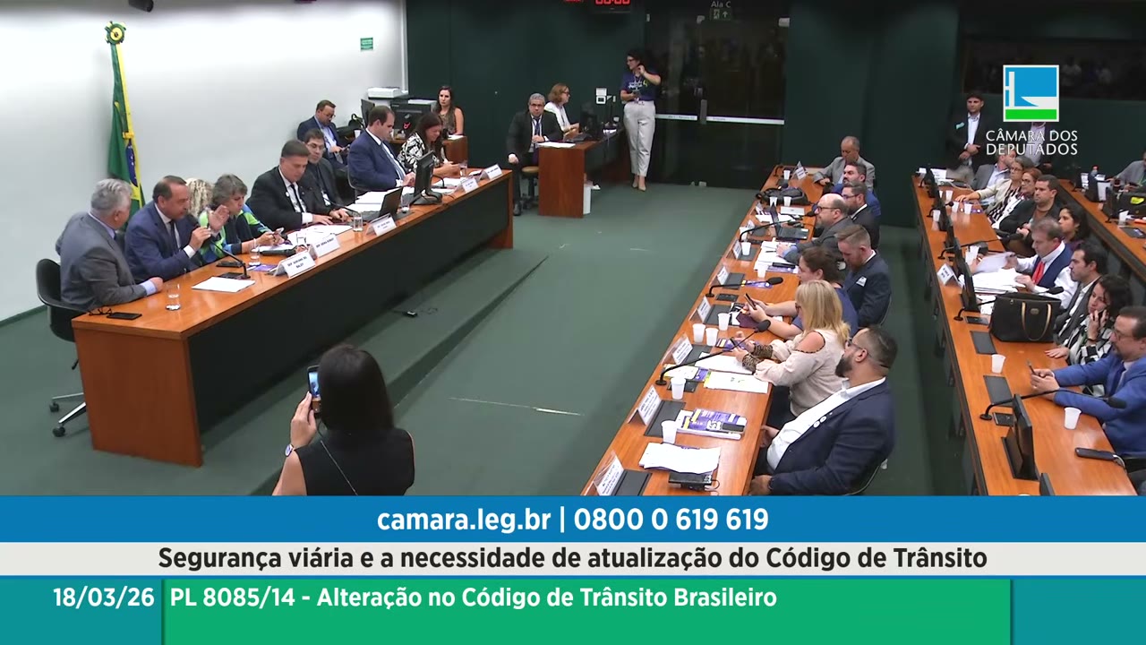 Vídeo do evento em 2:24:26