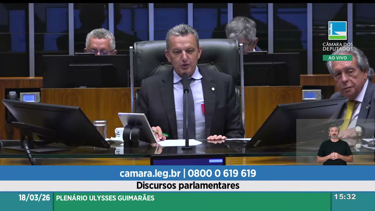 Vídeo do evento em 1:14:06