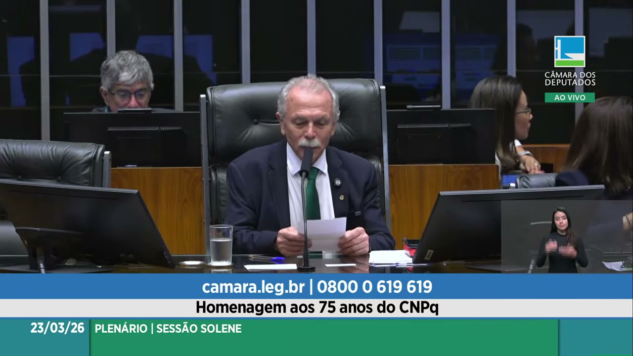 Vídeo do evento em 1:00:22