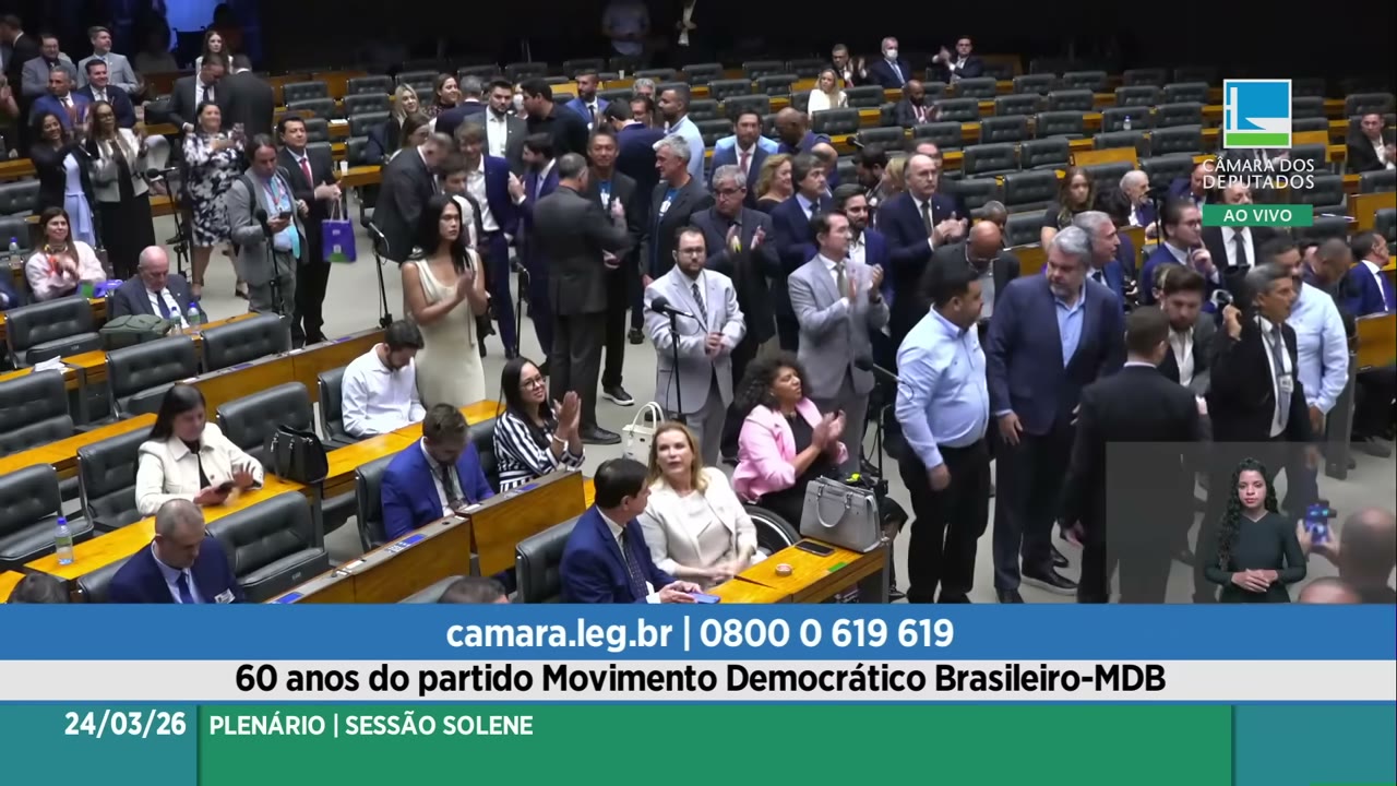 Vídeo do evento em 2:03:35