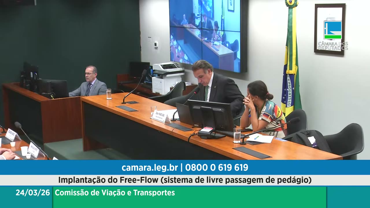 Vídeo do evento em 2:03:23