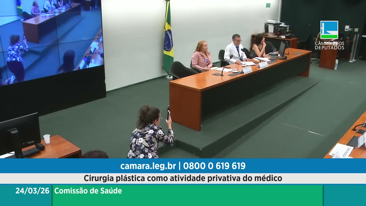 Vídeo do evento em 1:11:29