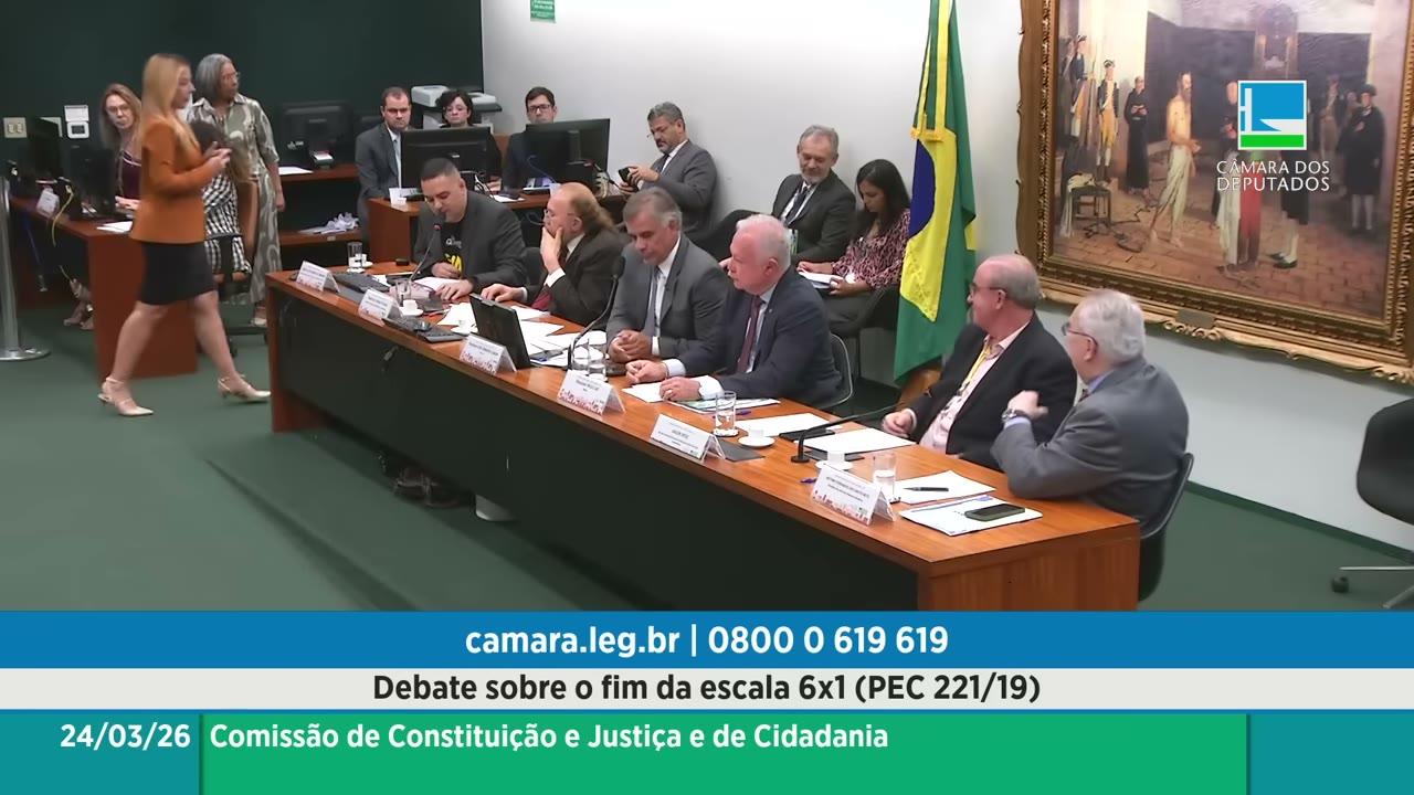 Vídeo do evento em 53:05
