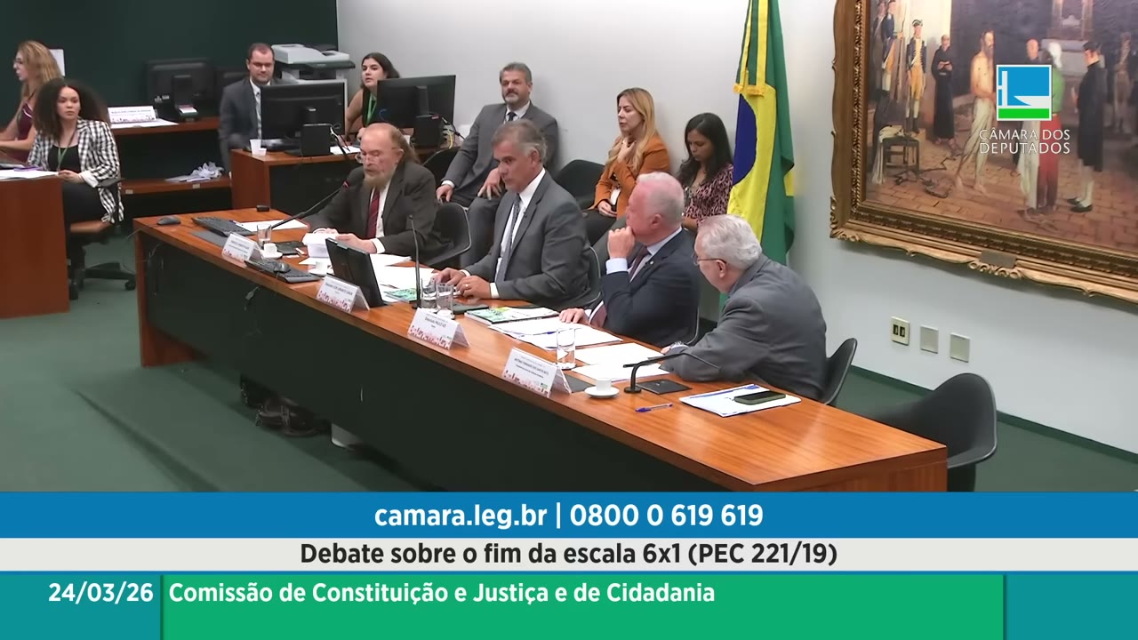 Vídeo do evento em 1:14:20