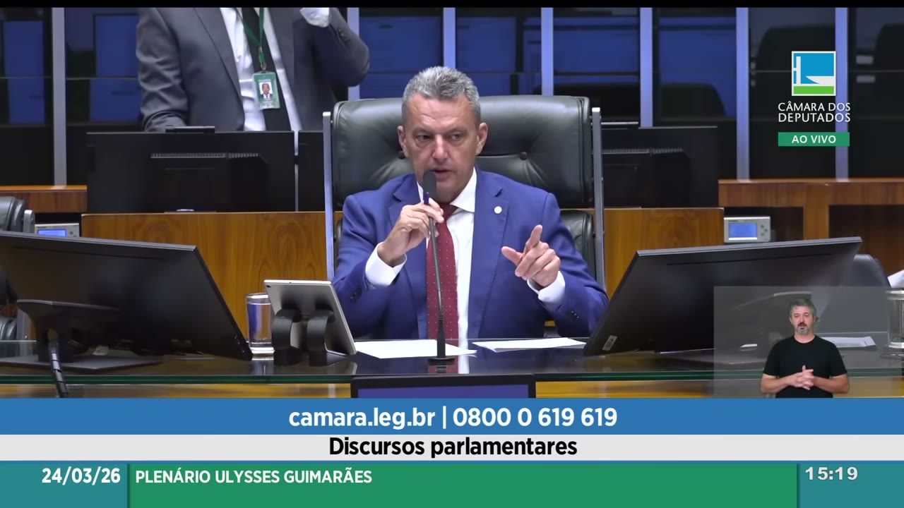 Vídeo do evento em 1:06:47