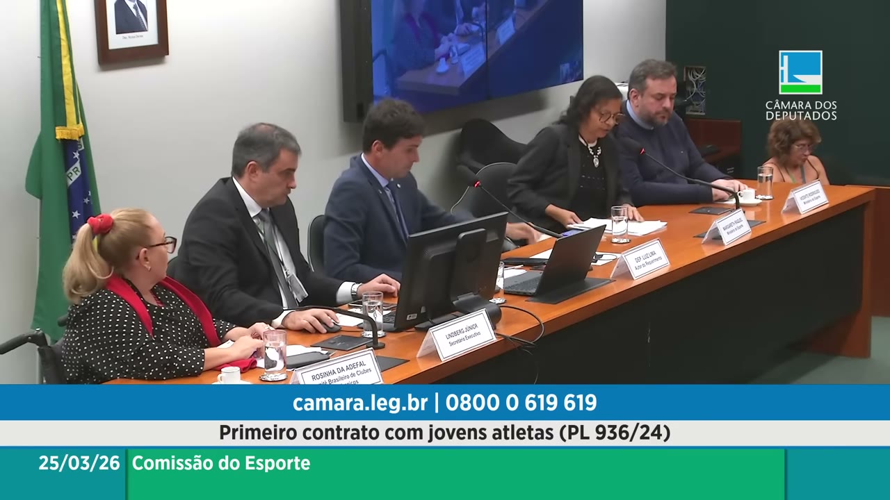 Vídeo do evento em 1:04:01