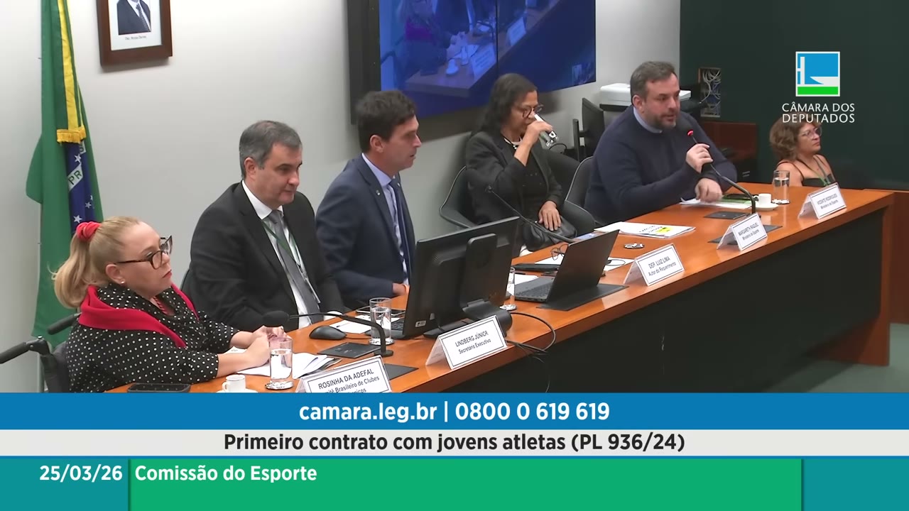 Vídeo do evento em 1:07:40