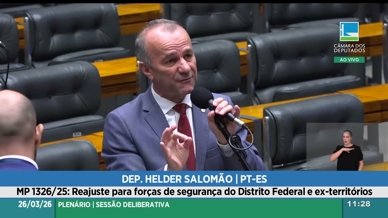 Vídeo do evento em 1:00:57