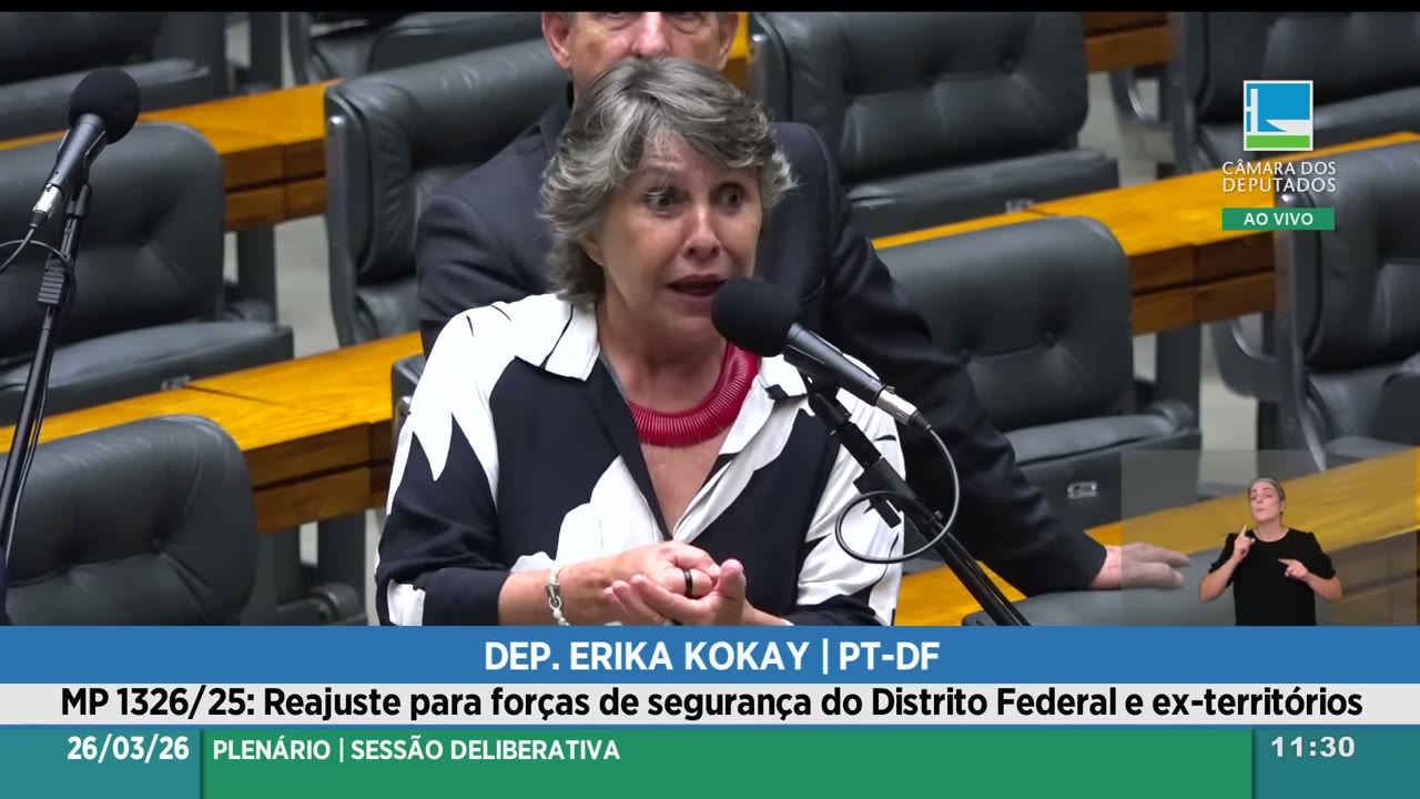 Vídeo do evento em 1:02:00