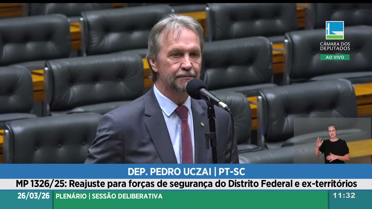 Vídeo do evento em 1:04:11