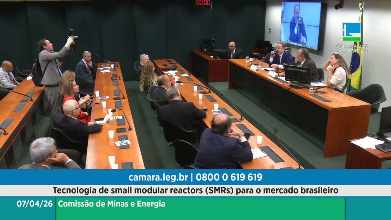 Vídeo do evento em 1:48:51