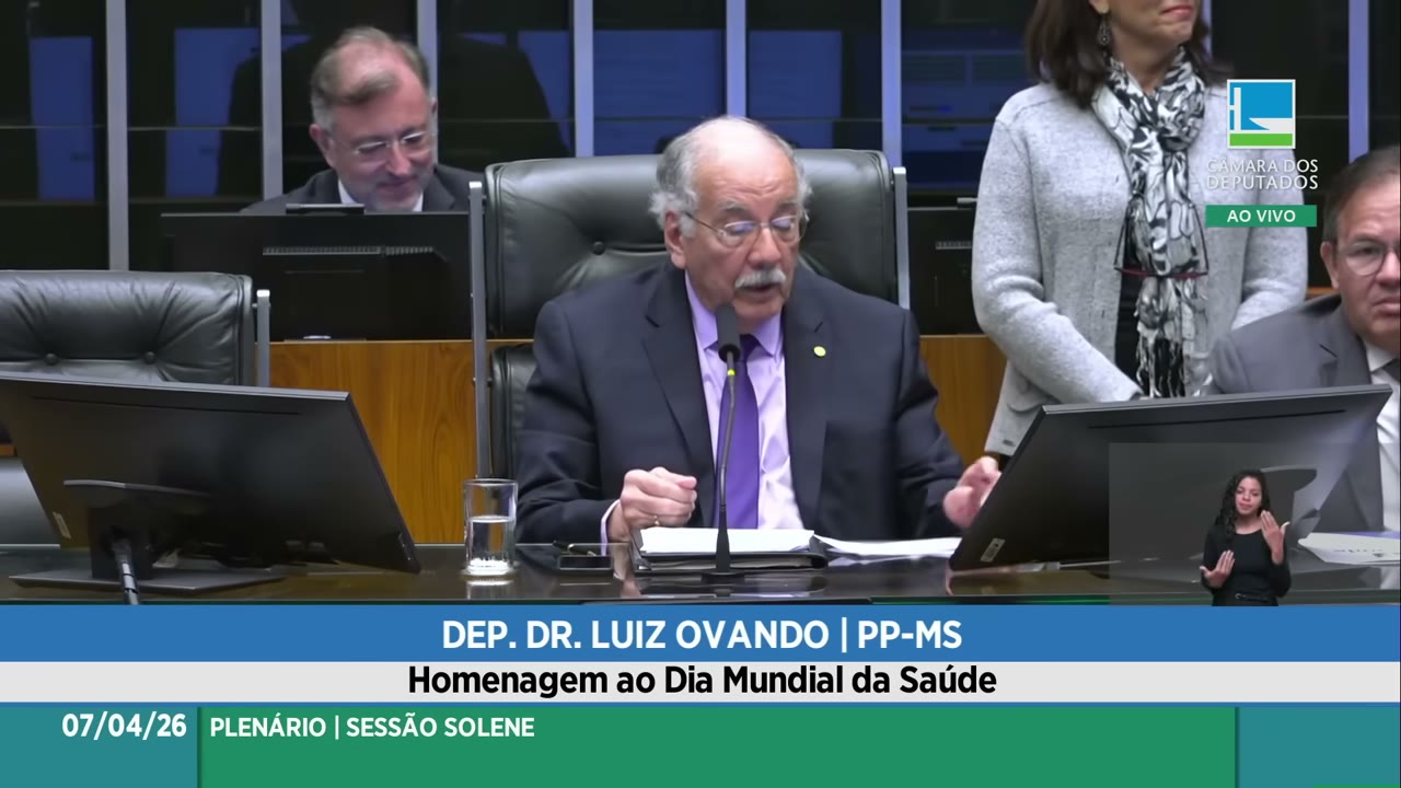Vídeo do evento em 1:16:44