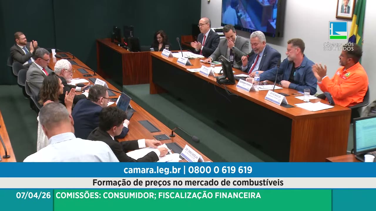 Vídeo do evento em 1:20:06
