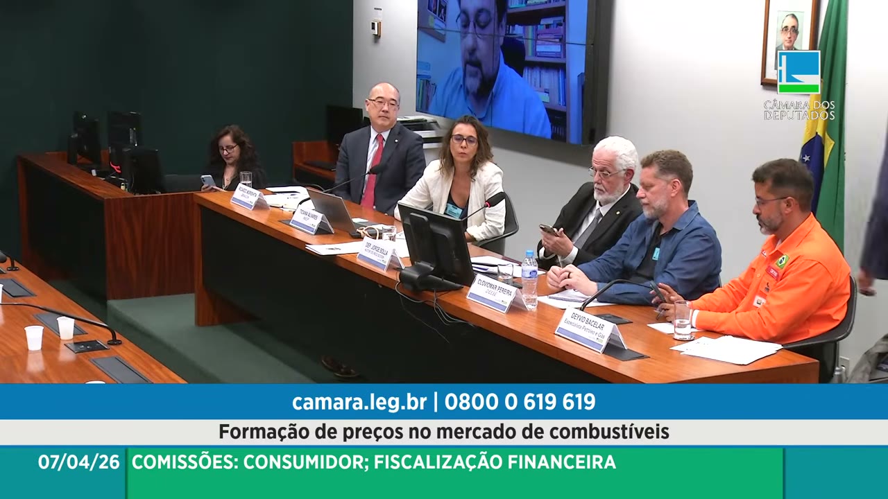 Vídeo do evento em 1:45:29