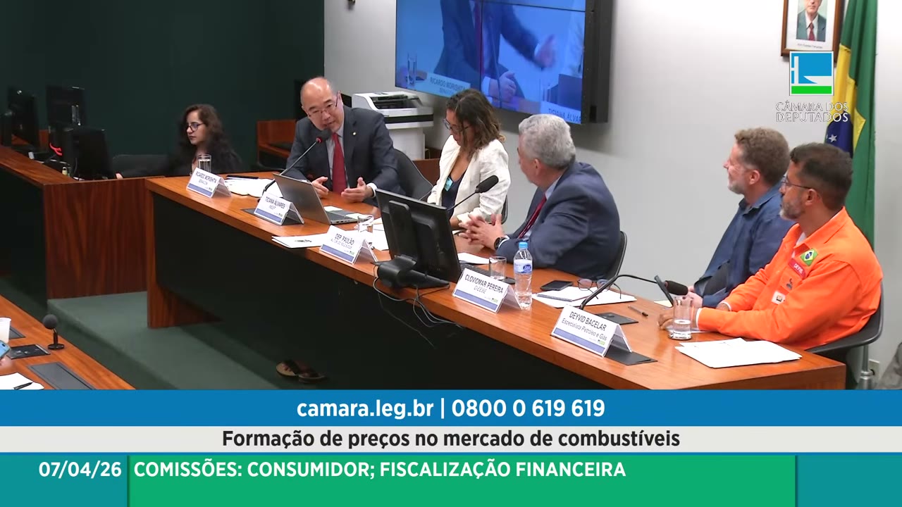 Vídeo do evento em 2:10:38