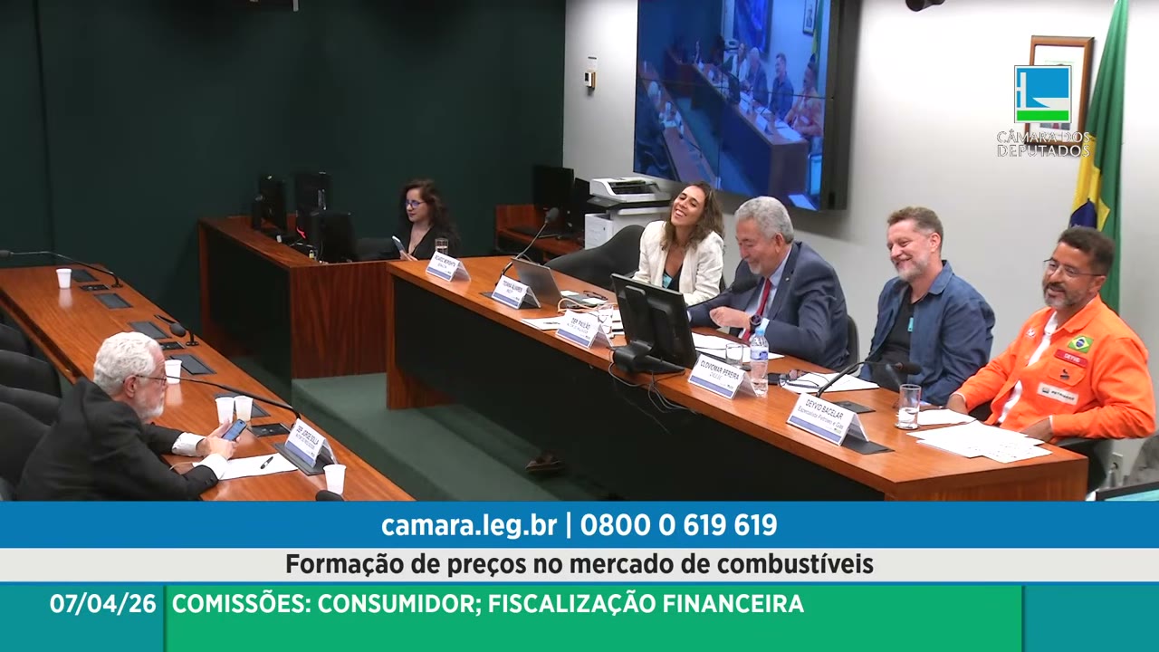 Vídeo do evento em 3:00:06