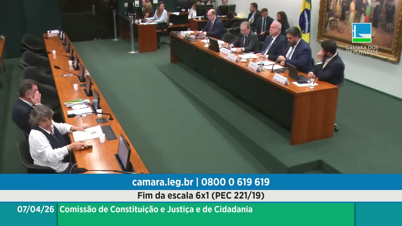Vídeo do evento em 2:06:38