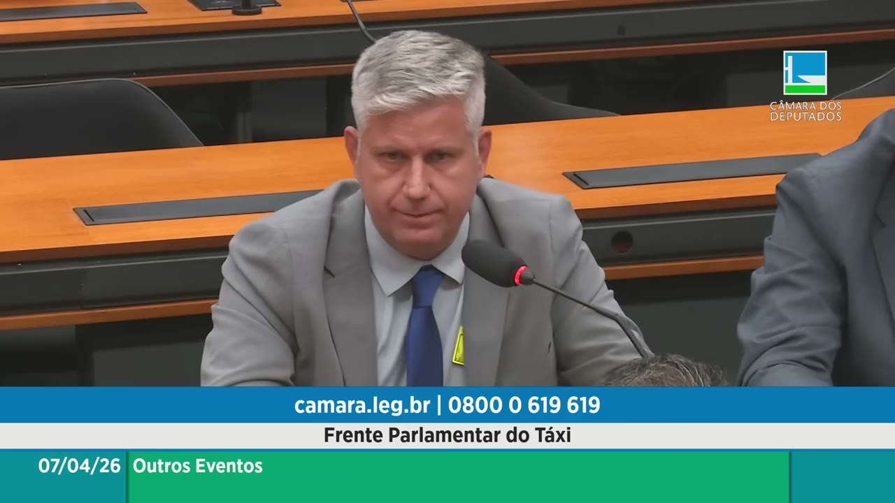 Vídeo do evento em 1:04:39