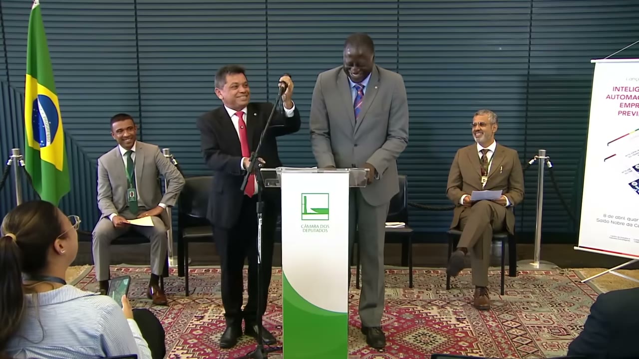Vídeo do evento em 15:35