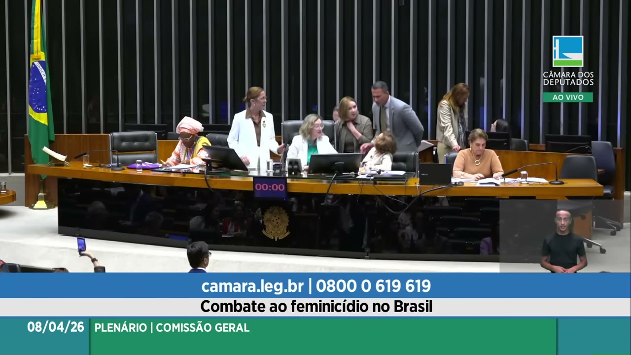 Vídeo do evento em 2:04:06