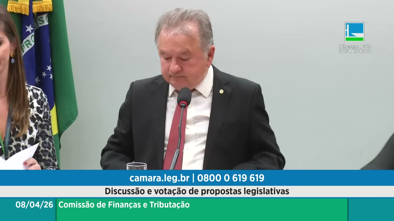 Vídeo do evento em 1:03:38
