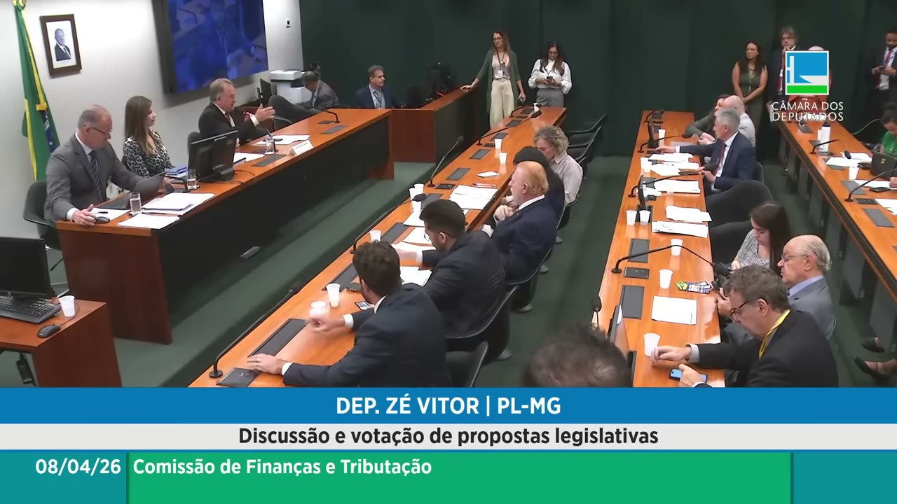 Vídeo do evento em 1:14:56