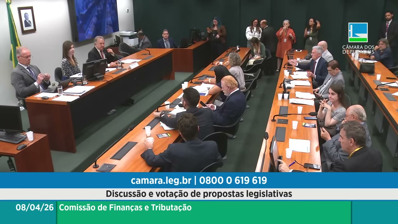 Vídeo do evento em 1:28:10