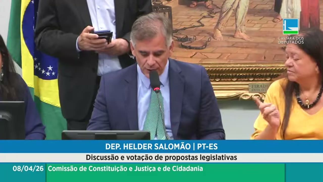 Vídeo do evento em 1:09:33