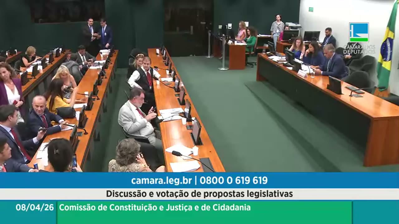 Vídeo do evento em 1:21:21