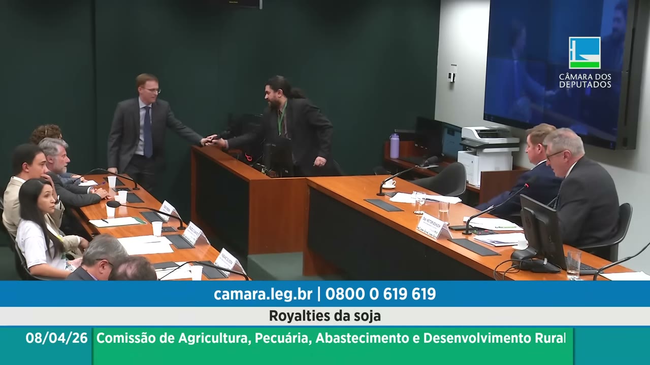 Vídeo do evento em 1:23:47