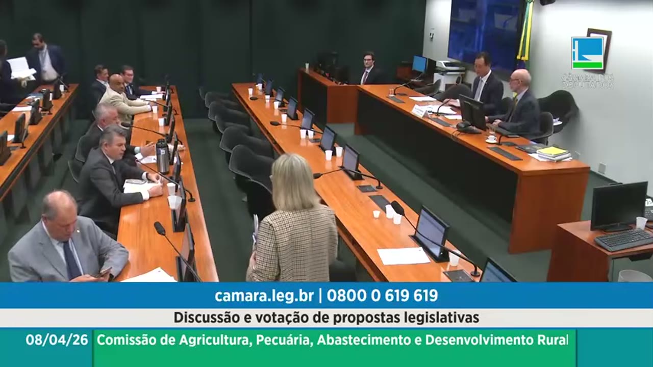 Vídeo do evento em 1:43:06