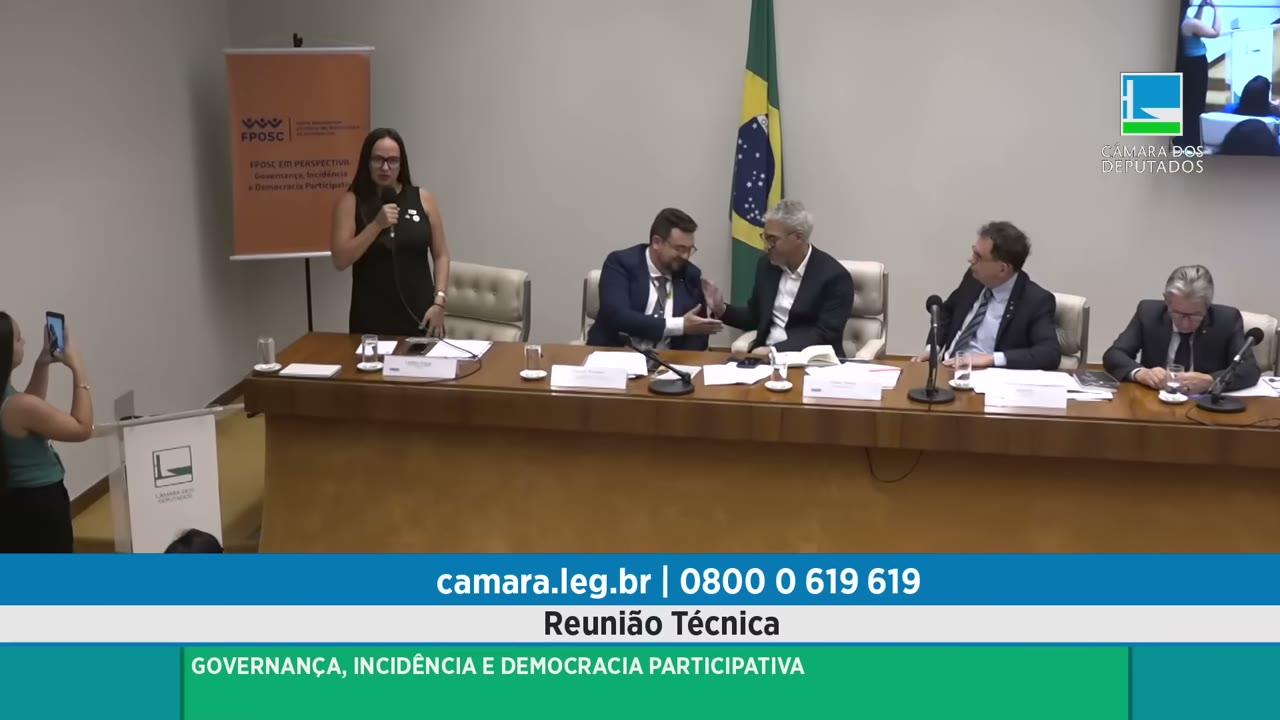 Vídeo do evento em 41:19