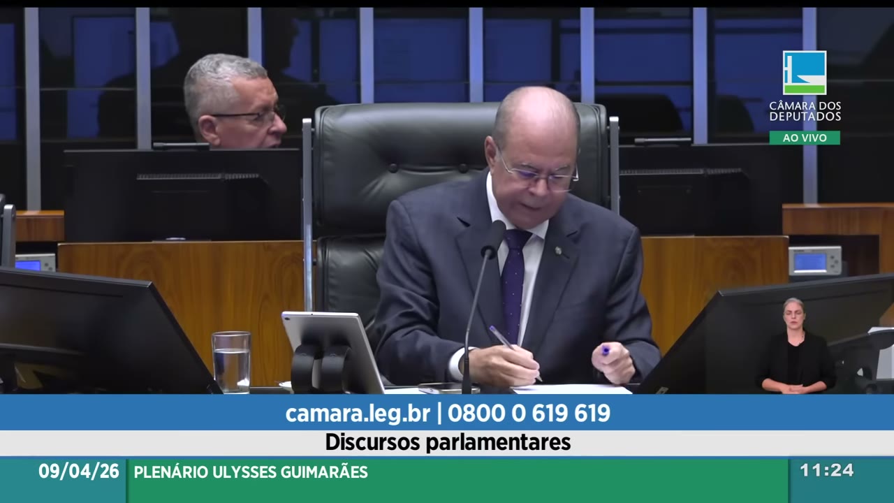 Vídeo do evento em 1:09:49