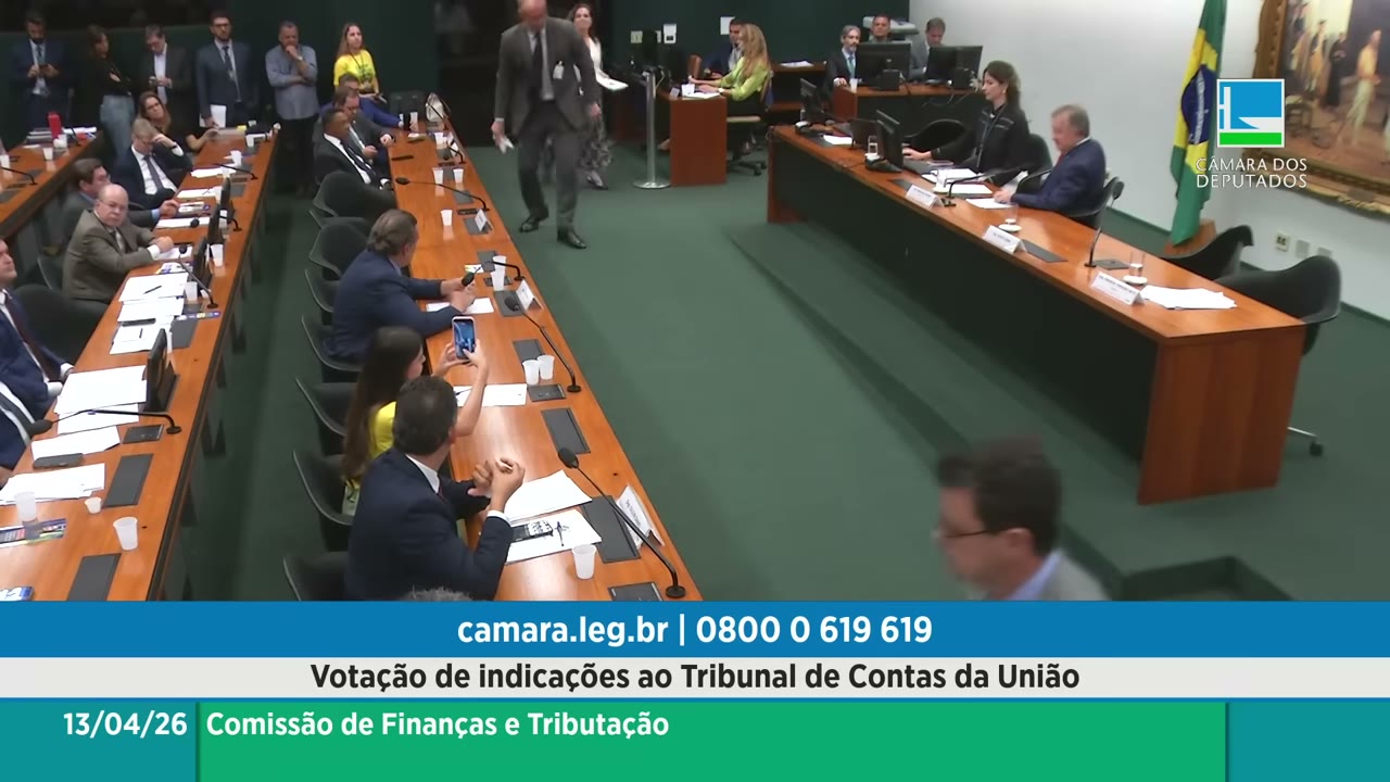 Vídeo do evento em 1:40:33