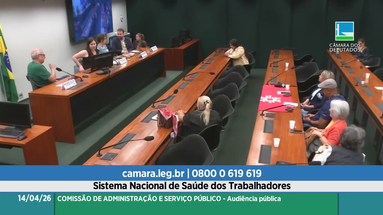 Vídeo do evento em 2:04:30