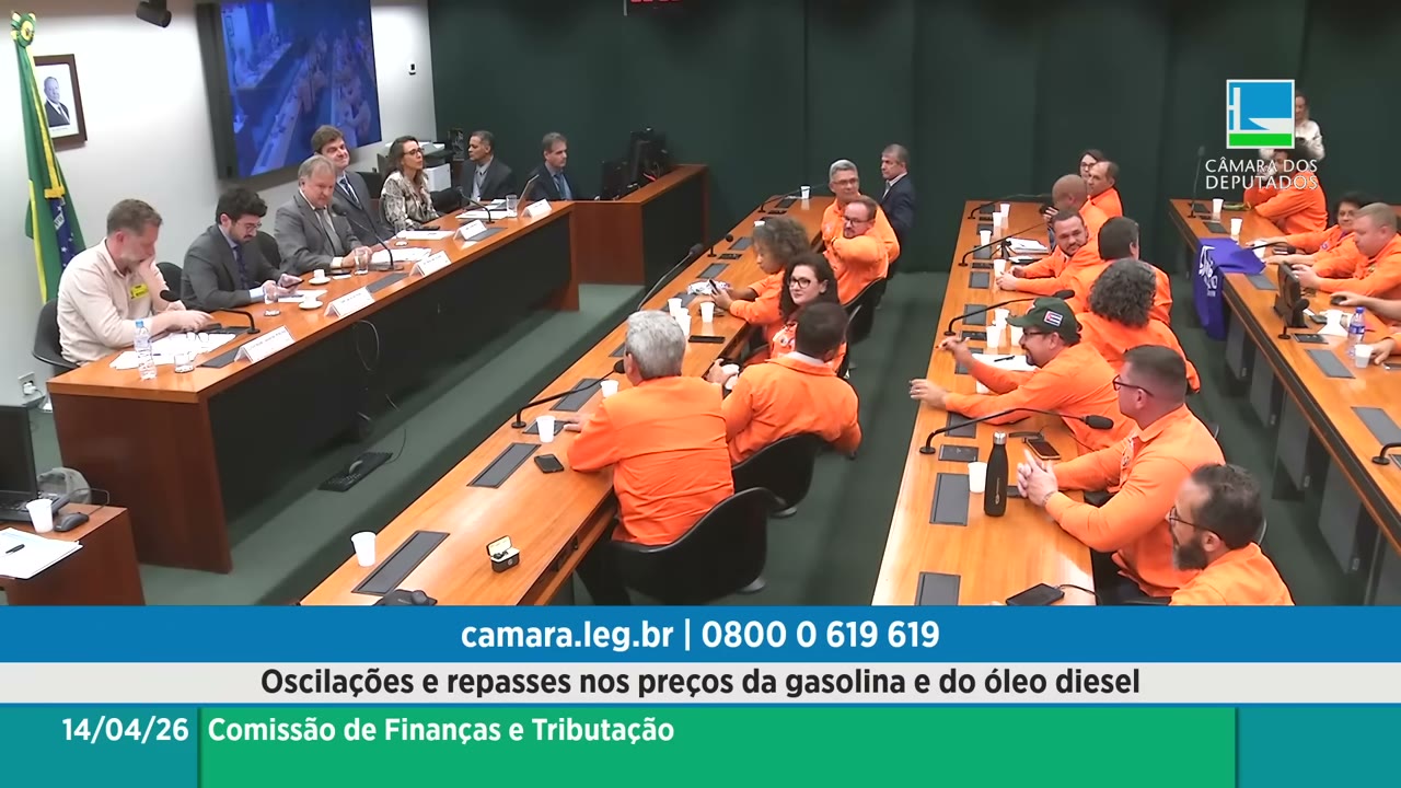 Vídeo do evento em 2:01:15