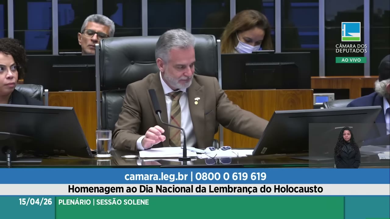 Vídeo do evento em 1:42:35