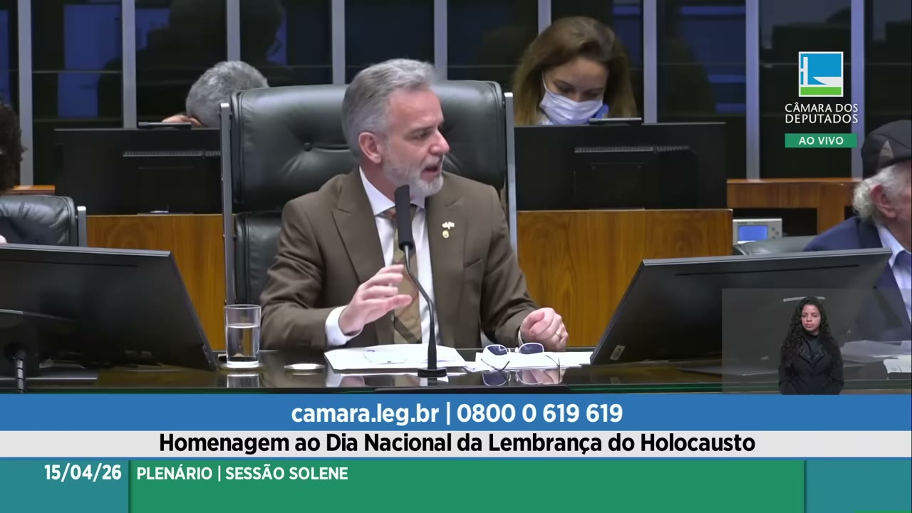 Vídeo do evento em 1:48:50